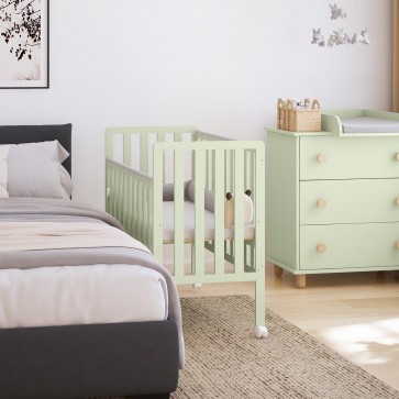 Zsályazöld Pure Line co-sleeper babaágy újszülöttek számára 100x50 cm